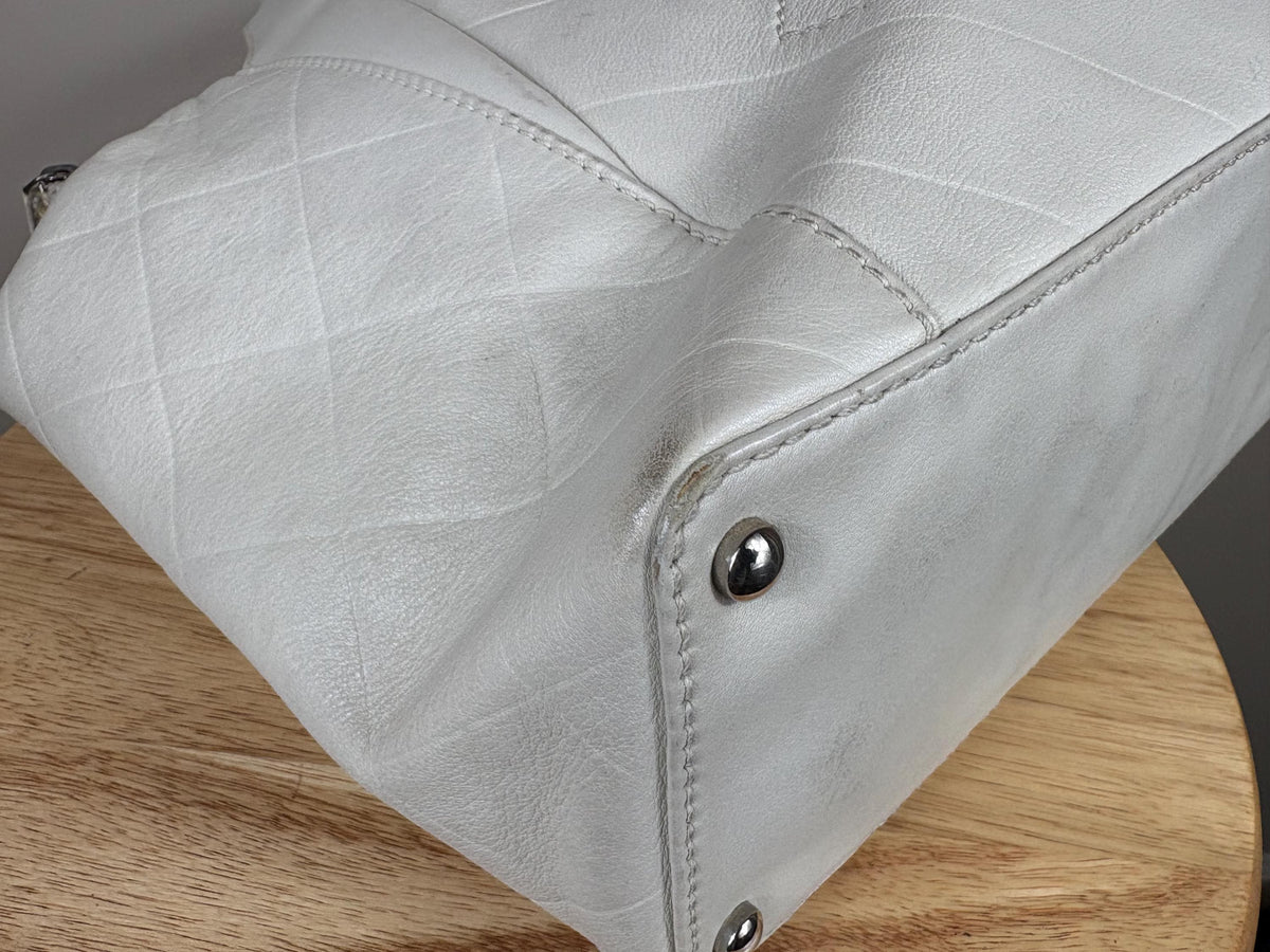 Authentic Chanel Vintage White All Day Top Handle Bag