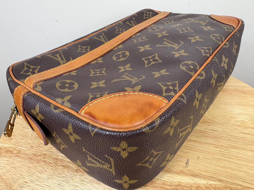 Authentic Louis Vuitton Compiegne 28 Cosmetic Pouch Monogram