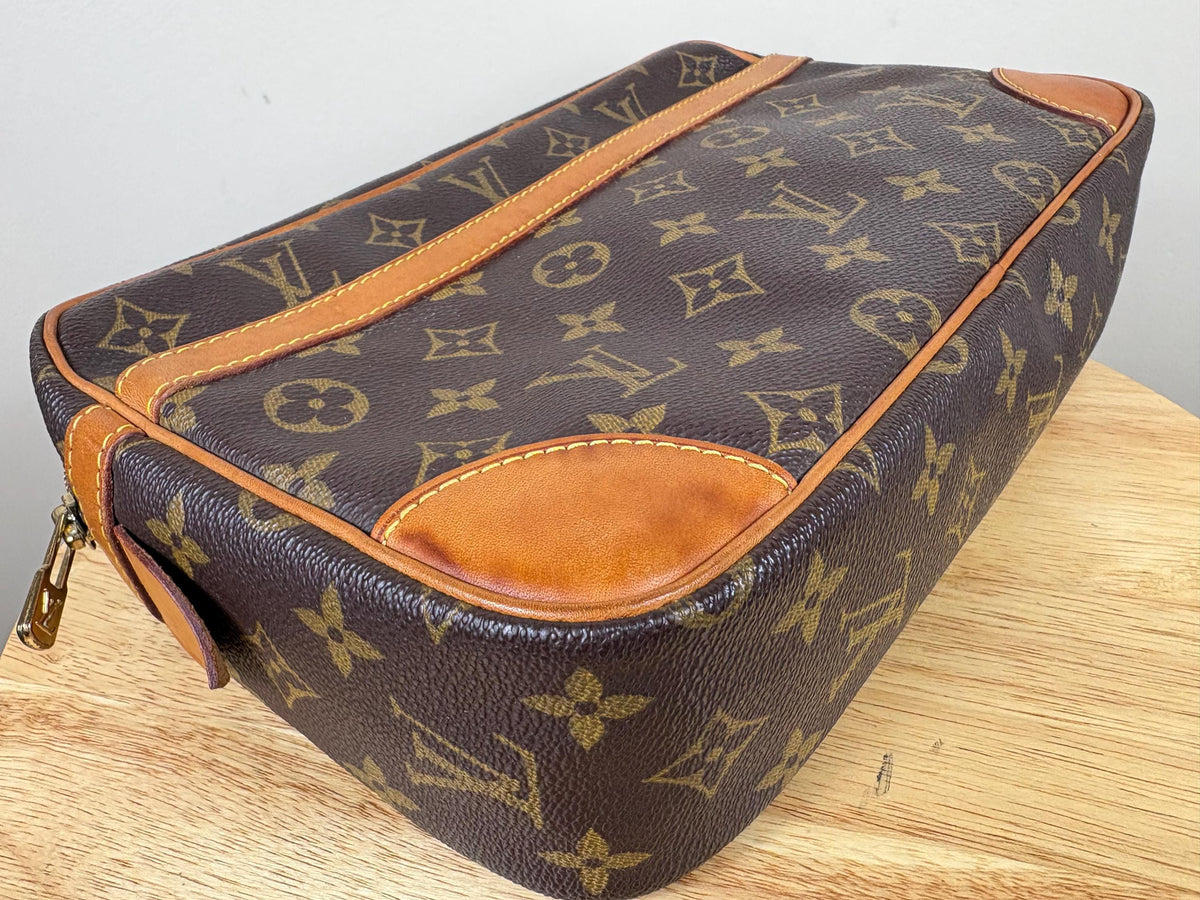 Authentic Louis Vuitton Compiegne 28 Cosmetic Pouch Monogram