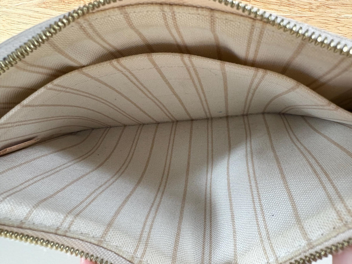 Authentic Louis Vuitton Neverfull MM Pouch Wristlet Damier Azur Bag with Box