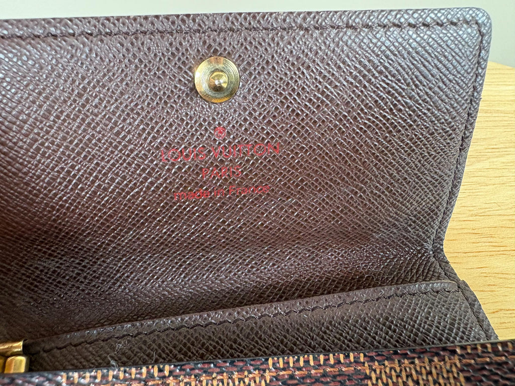 Authentic Louis Vuitton Damier Ebene 6 Key Case