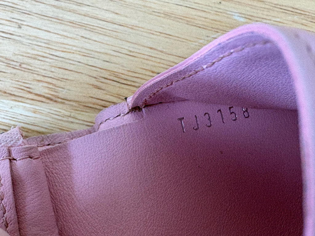 Authentic Louis Vuitton  New Wave Pink Leather Compact Zip Wallet