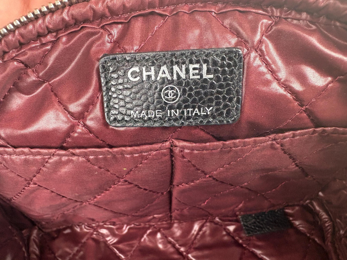 Authentic Chanel Vintage Matrasse CC Black Caviar Leather Cosmetic Pouch