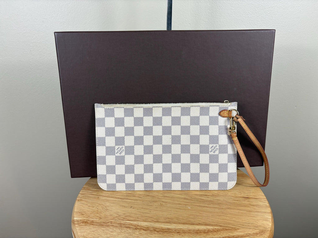 Authentic Louis Vuitton Neverfull MM Pouch Wristlet Damier Azur Bag with Box