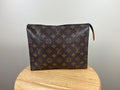 Authentic Louis Vuitton Toiletry Pouch 26 Monogram