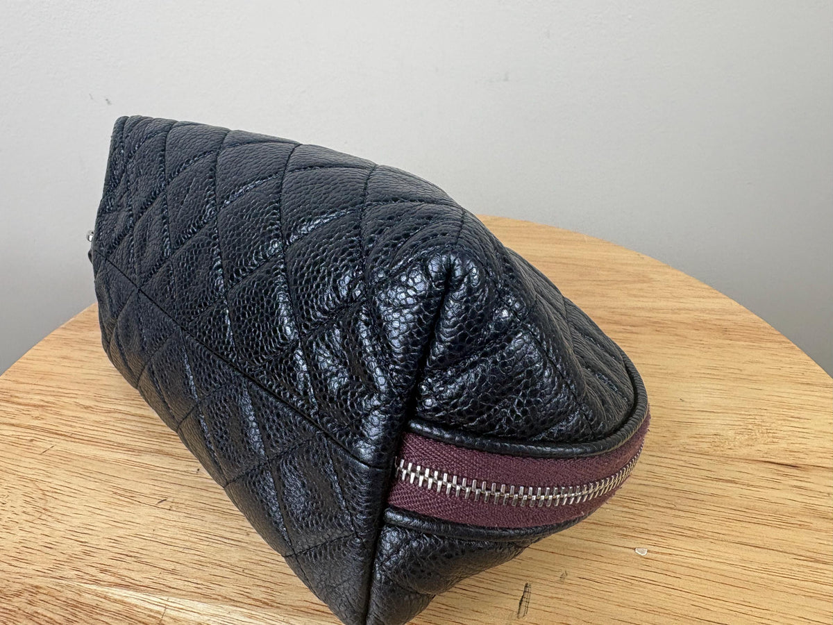 Authentic Chanel Vintage Matrasse CC Black Caviar Leather Cosmetic Pouch