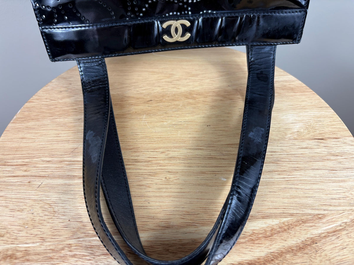 Authentic Chanel Vintage Patent Leather Camellia Magnetic Tote Bag w/ COA