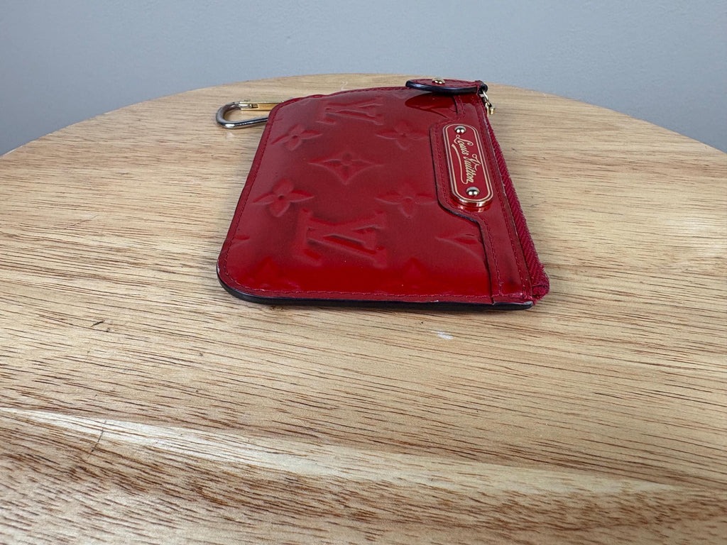 Authentic Louis Vuitton Key Cles Red Vernis Monogram