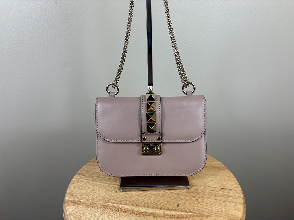 Authentic Valentino Garavani Glam Lock Rockstud Pink Leather Bag