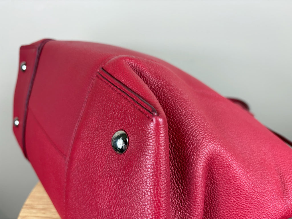 Authentic Louis Vuitton Taurillon Lock It MM Red Leather Top Handle Bag