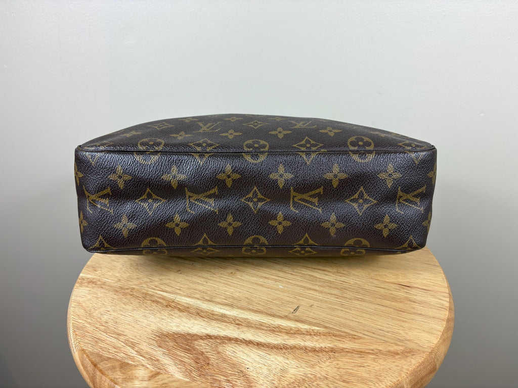 Authentic Louis Vuitton Trousse Toilette 28 Cosmetic Pouch Monogram