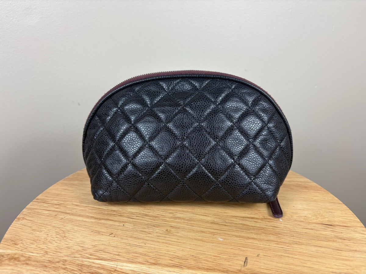 Authentic Chanel Vintage Matrasse CC Black Caviar Leather Cosmetic Pouch