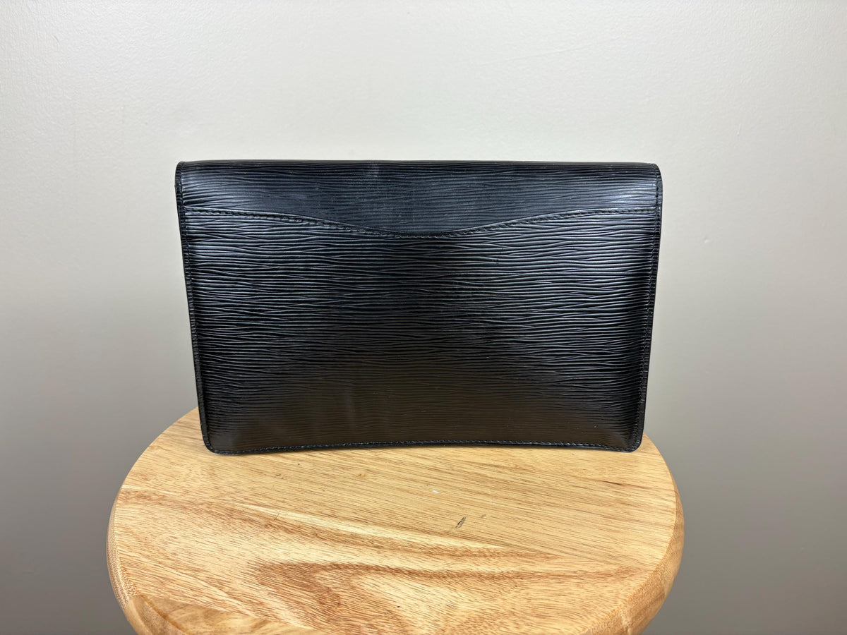 Authentic Louis Vuitton Epi Black Leather Montaigne 27 Clutch Pouch