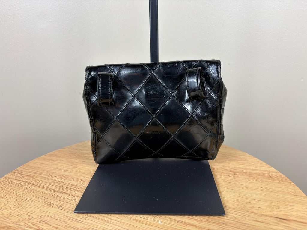 Authentic Chanel Vintage Matrasse CC Black Patent Leather Belt Bag