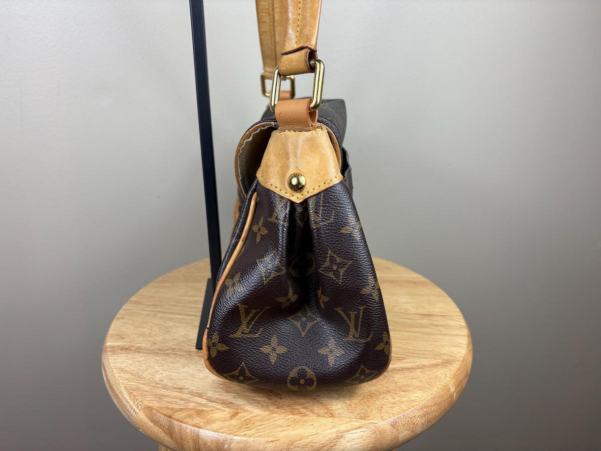 Authentic Louis Vuitton Beverly MM Monogram Shoulder Bag