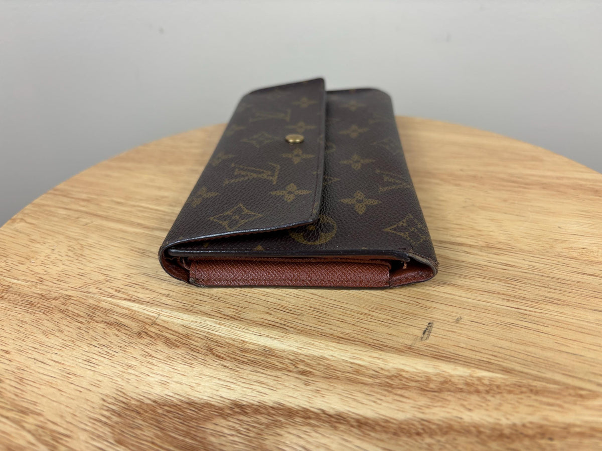 Authentic Louis Vuitton Monogram Porte Tresor International Trifold Wallet