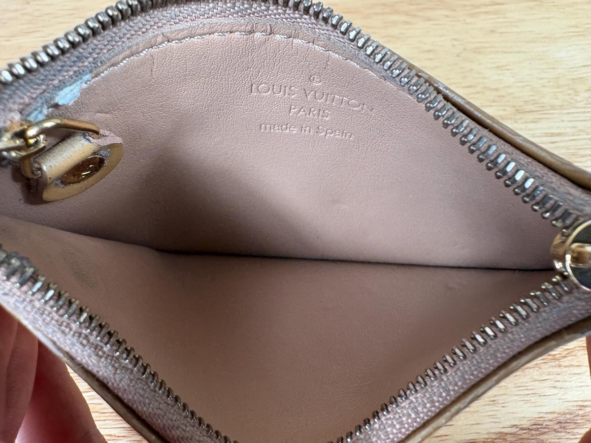 Authentic Louis Vuitton Key Cles Vernis Monogram
