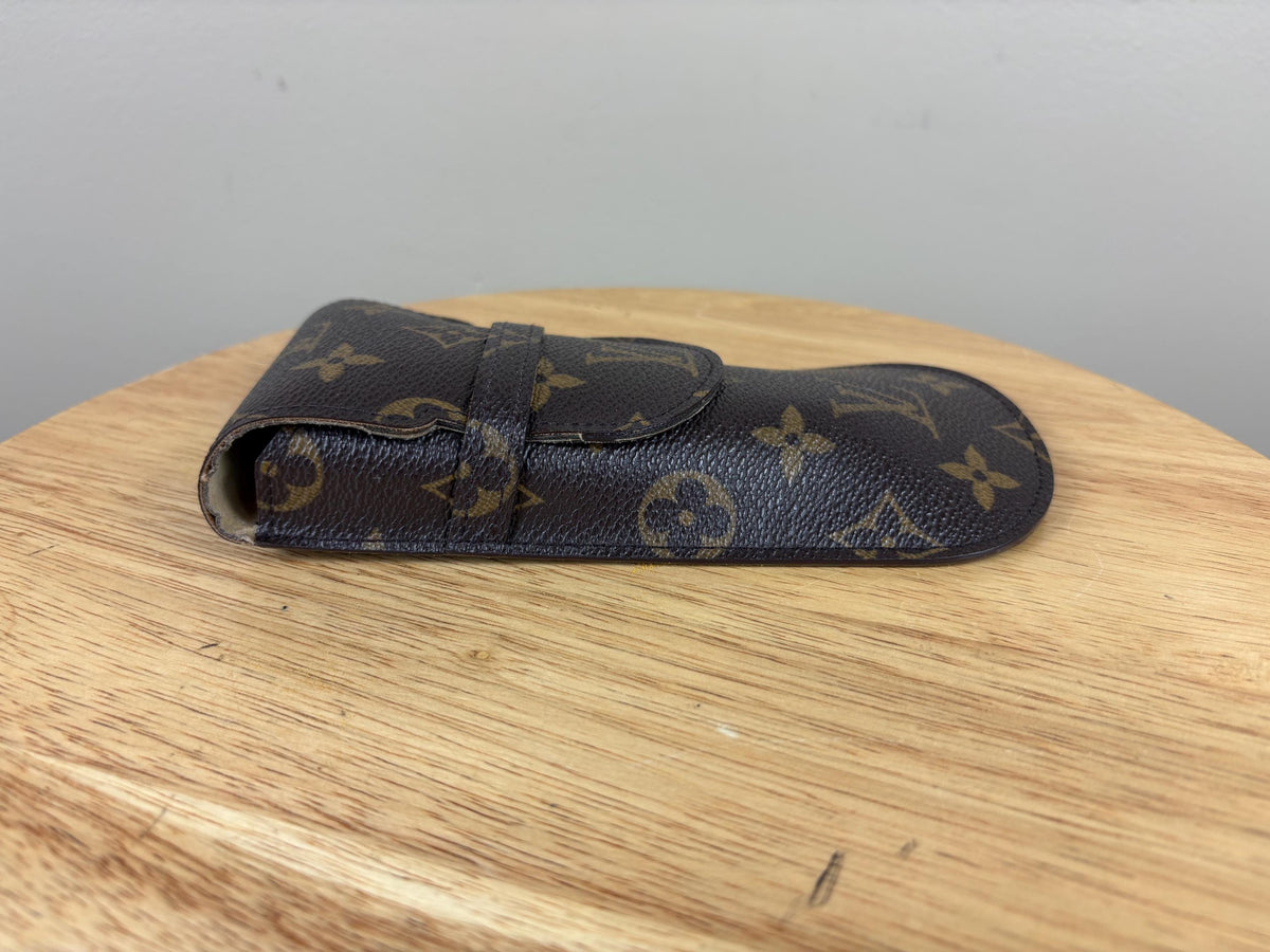 Authentic Louis Vuitton Glasses Holder Monogram Canvas