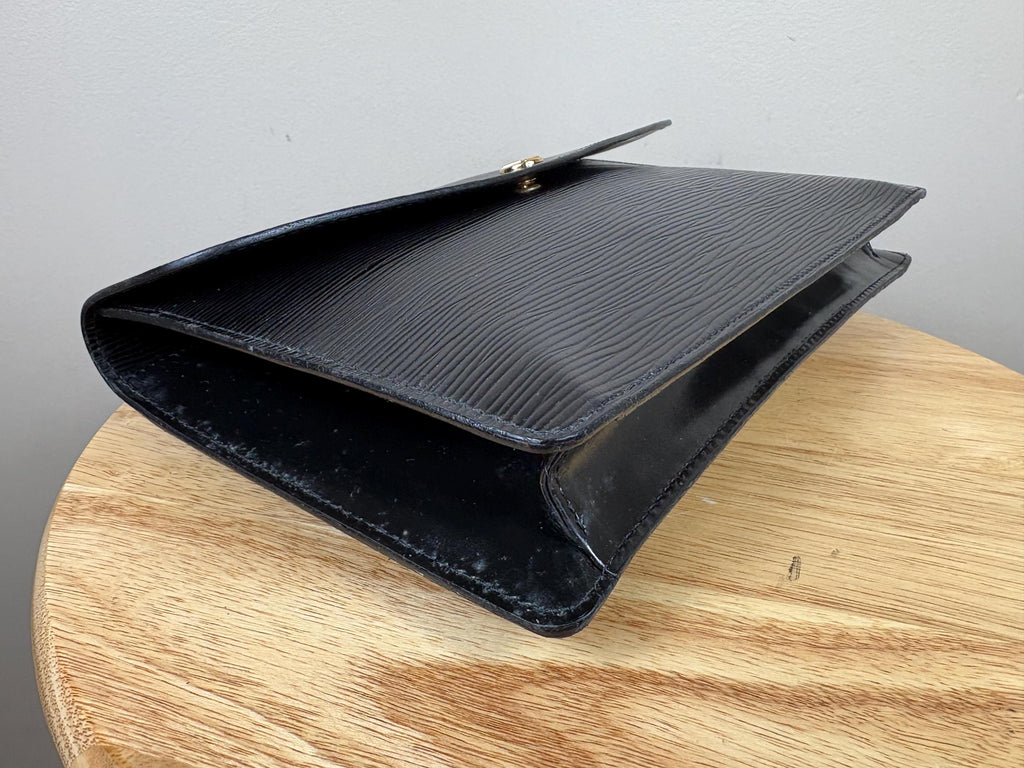 Authentic Louis Vuitton Epi Black Leather Montaigne 27 Clutch Pouch