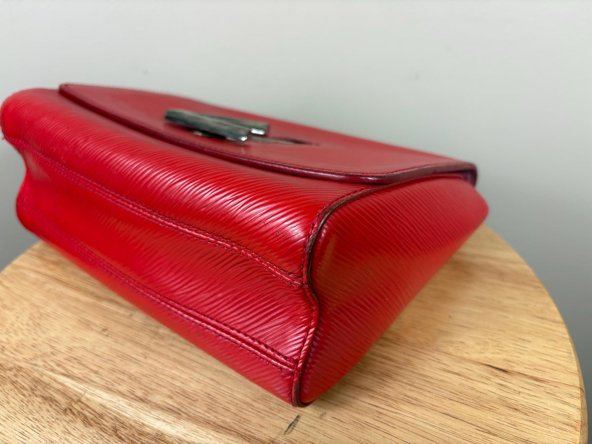 Authentic Louis Vuitton Twist MM Epi Red Leather Crossbody