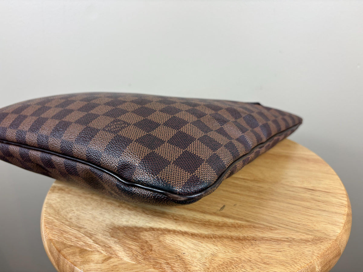 Authentic Louis Vuitton Clifton Damier Ebene Shoulder Handbag w/ Pouch
