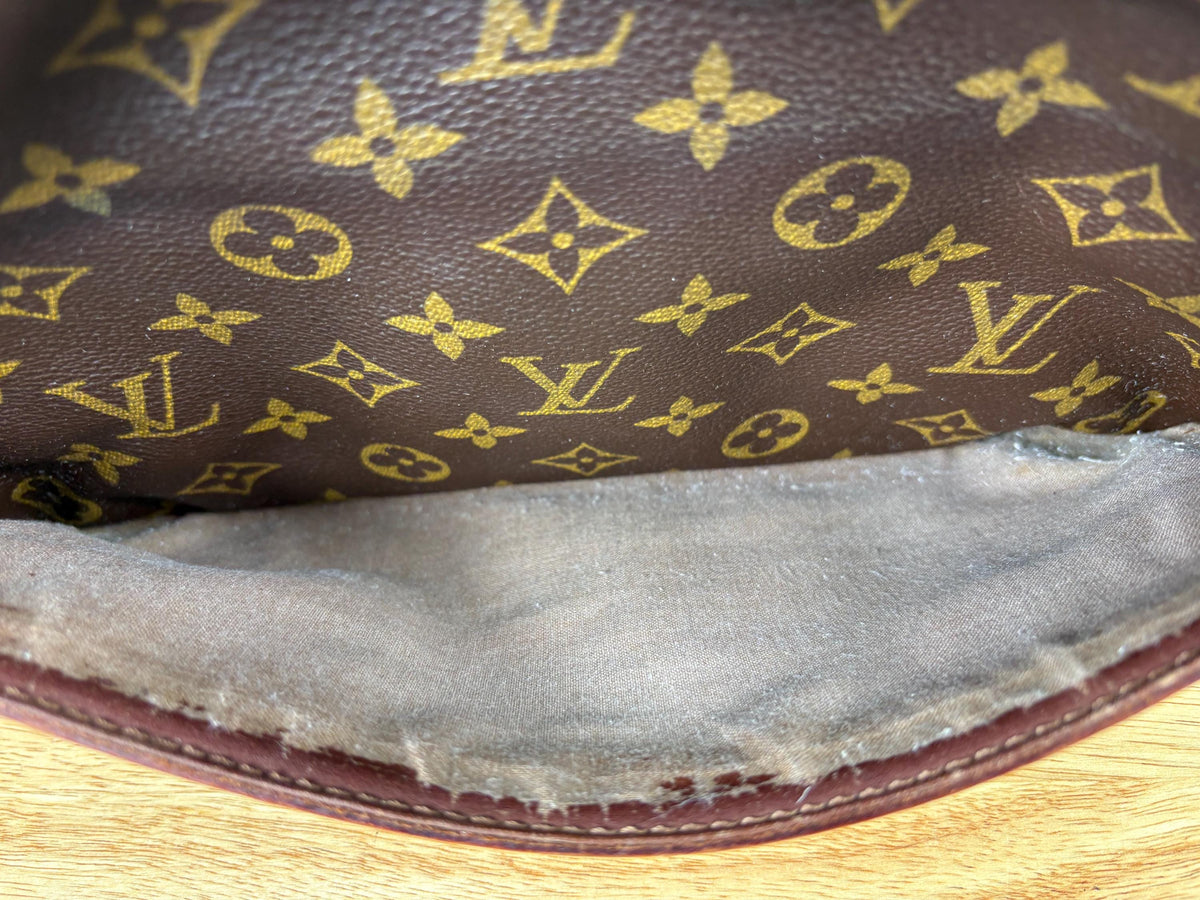 Authentic Louis Vuitton Compiegne 28 Cosmetic Pouch Monogram