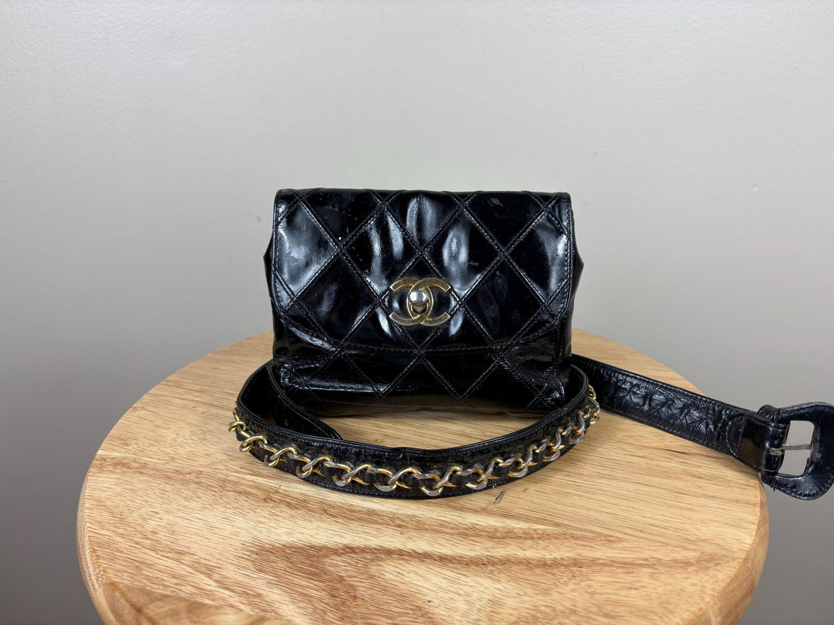 Authentic Chanel Vintage Matrasse CC Black Patent Leather Belt Bag
