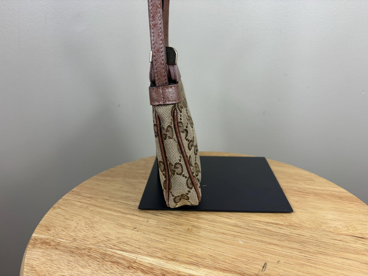 Authentic Gucci Lovely Heart Jacquard Crossbody Monogram Bag