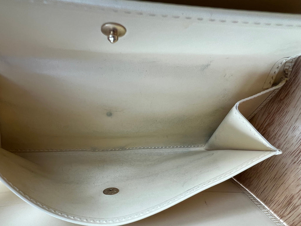 Authentic Louis Vuitton Epi Crème International Tri-Fold Long Wallet