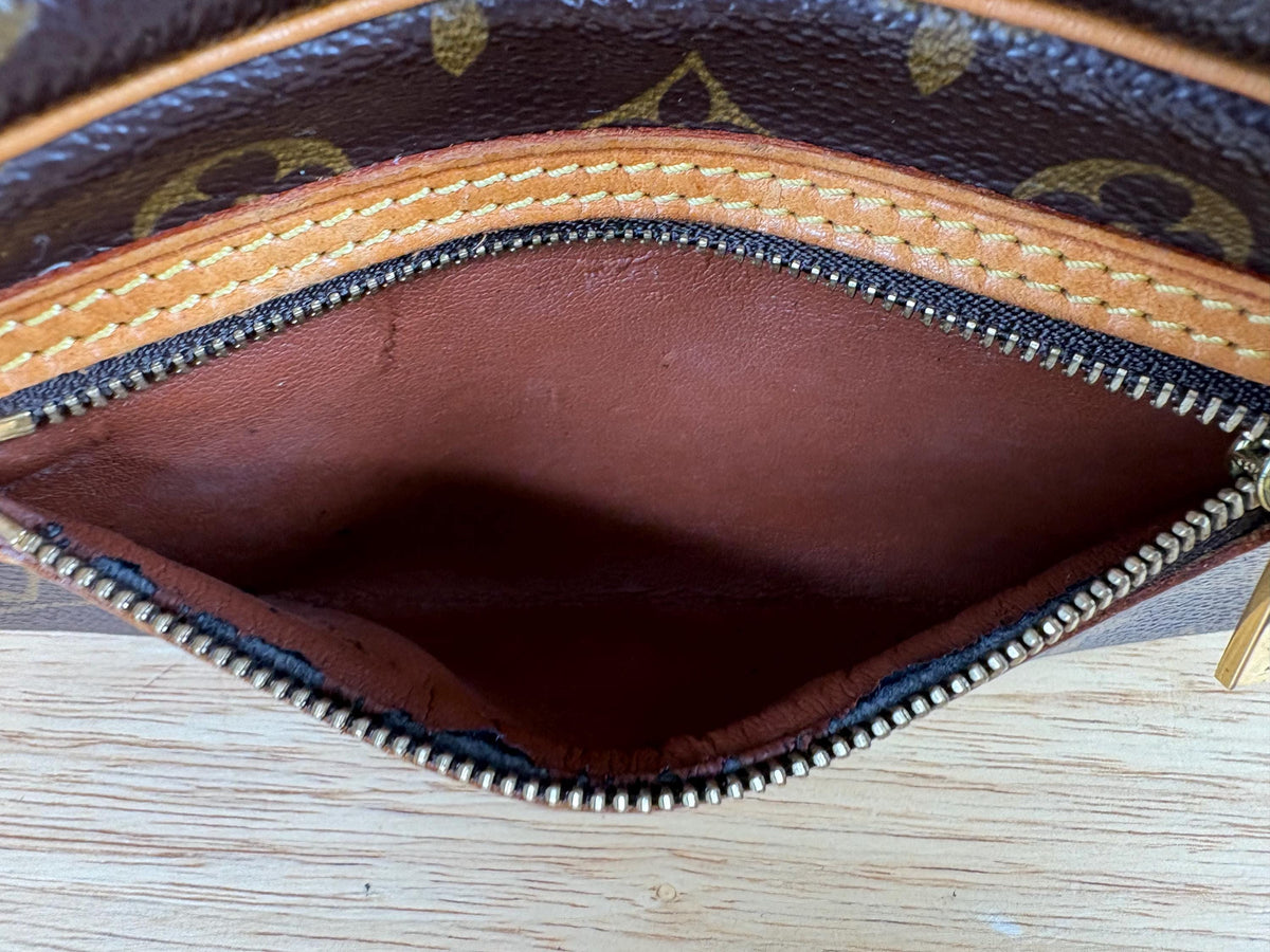 Authentic Louis Vuitton Cité PM Shoulder Bag Monogram