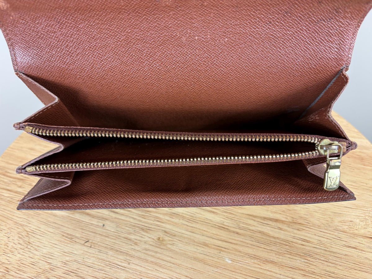 Authentic Louis Vuitton Monogram Portefeiulle Sarah Long Bifold Wallet