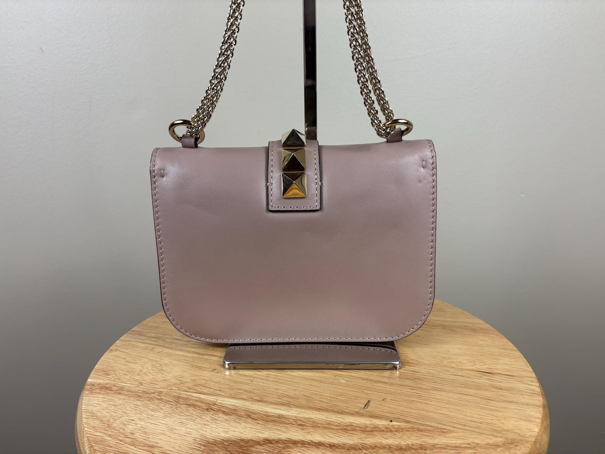 Authentic Valentino Garavani Glam Lock Rockstud Pink Leather Bag